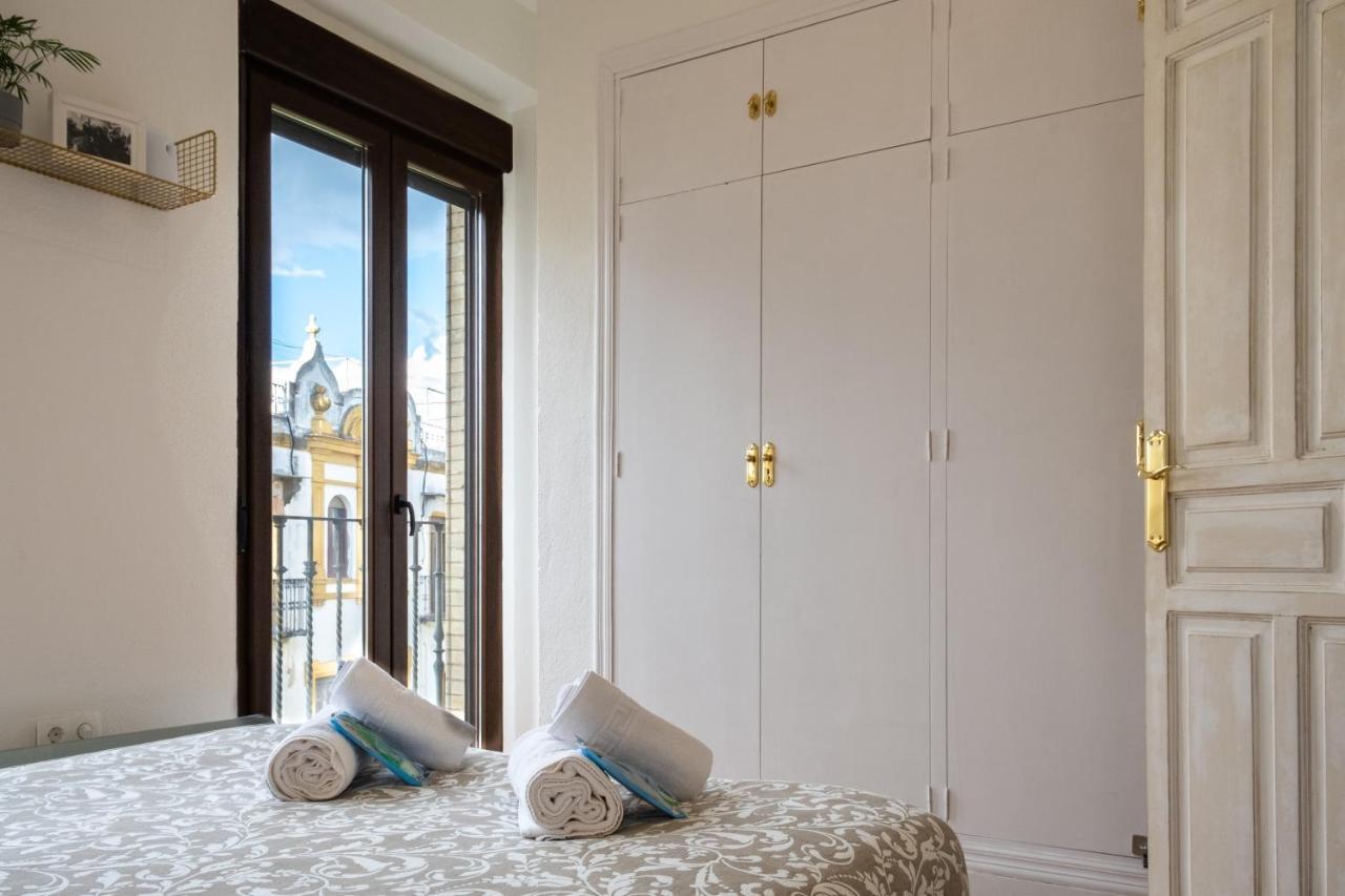 Vista Catedral Apartment Seville Luaran gambar