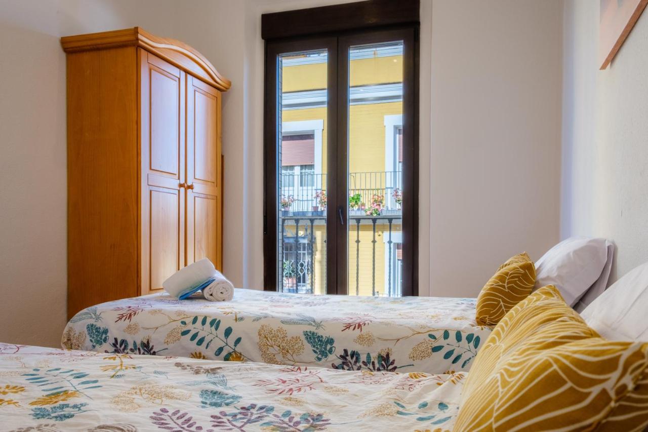 Vista Catedral Apartment Seville Luaran gambar