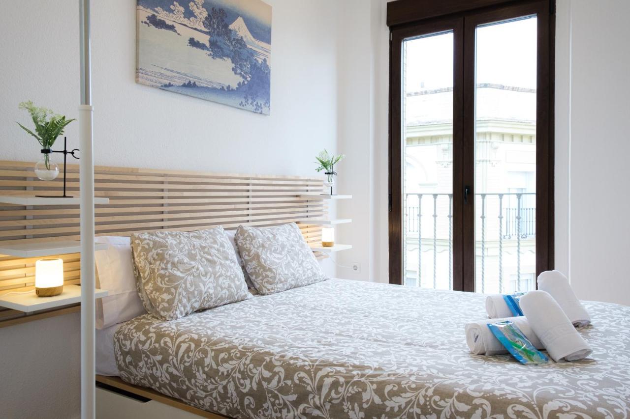Vista Catedral Apartment Seville Luaran gambar